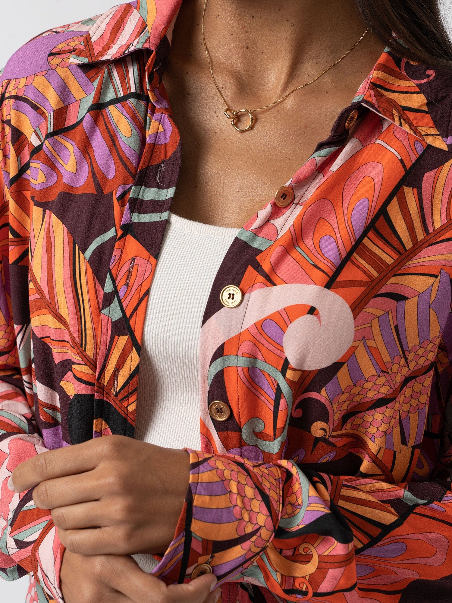 Octavia Shirt Red Palm - Women's Shirts | Saint + Sofia® USA